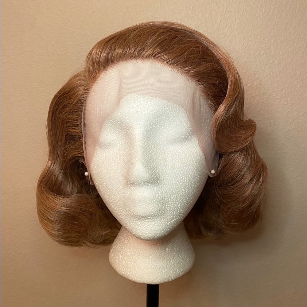 Strawberry Blonde Pageboy Wig